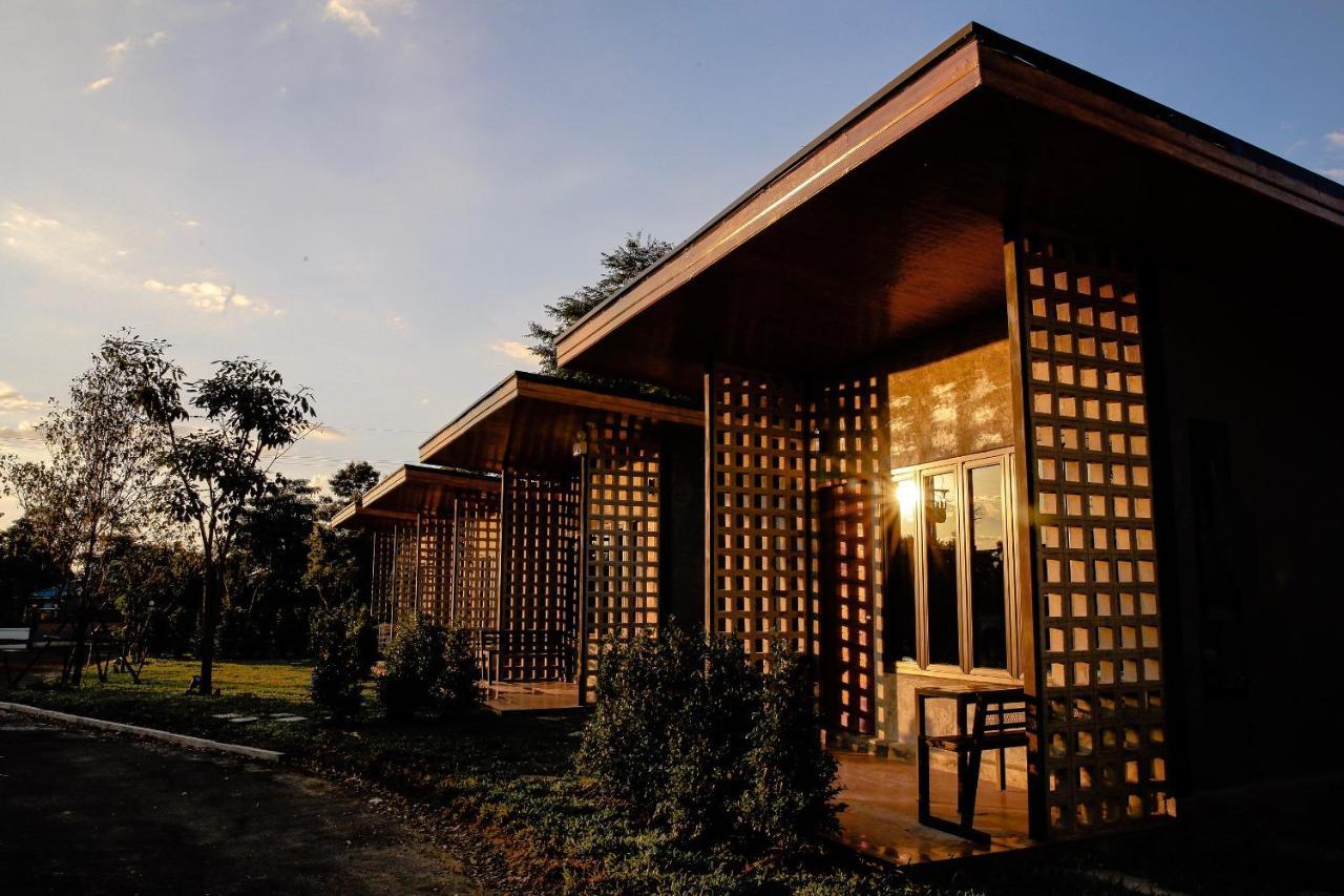 Baankampu Resort Pak Chong Extérieur photo