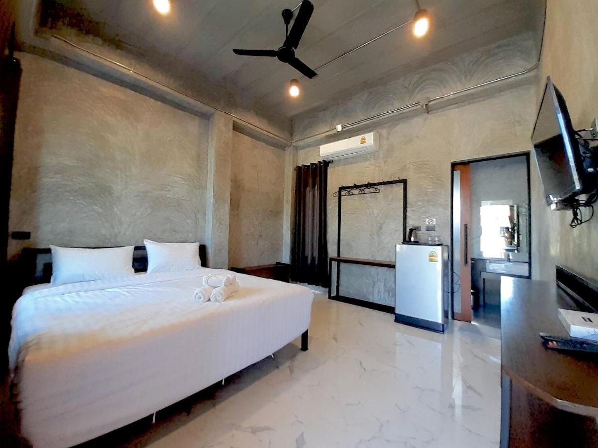 Baankampu Resort Pak Chong Extérieur photo